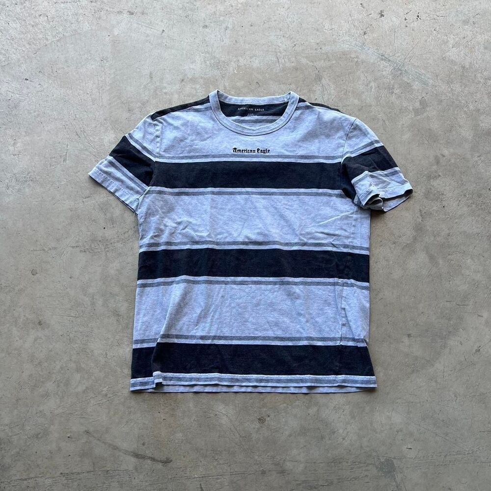American Eagle Mens size Small Striped Tee y2k centered Logo